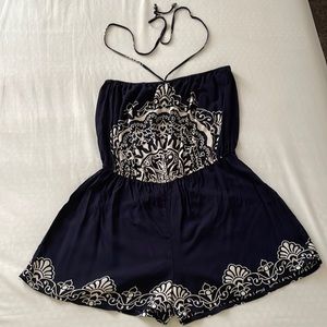 Short jumpsuit